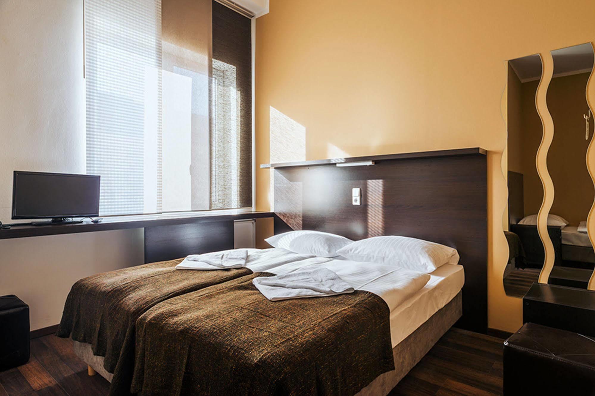Apple City Hotel Берлін Екстер'єр фото